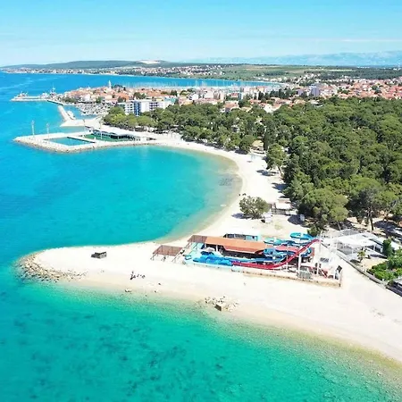 Hana アパート